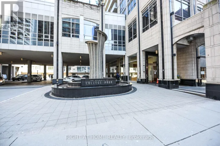 2712 - 761 BAY STREET, Toronto (Bay Street Corridor), Ontario M5G2R2