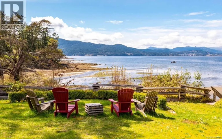 116 Acland Rd, Salt Spring, British Columbia V8K2N6