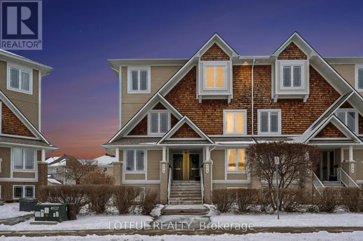 576 LAKERIDGE DRIVE, Ottawa, Ontario K4A0H4