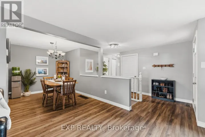 160 CARTER CRESCENT, Cambridge, Ontario N1R6A9