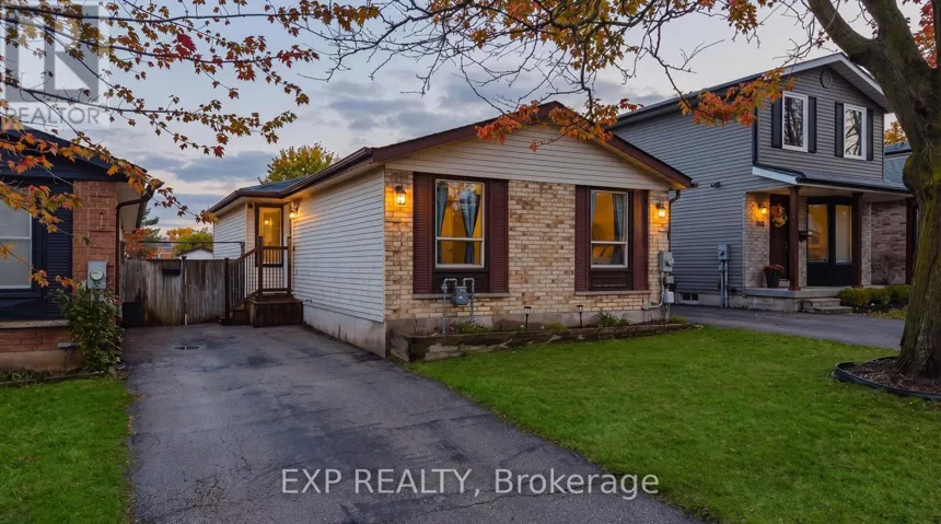 160 CARTER CRESCENT, Cambridge, Ontario N1R6A9