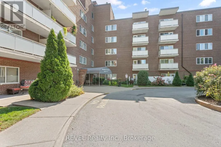 304 - 198 SCOTT STREET, St. Catharines (Fairview), Ontario L2N5T3