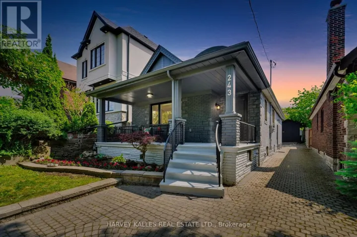 243 NORTHCLIFFE BOULEVARD, Toronto (Oakwood Village), Ontario M6E3K8