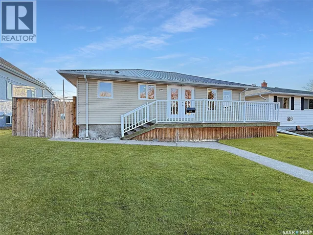 152 4TH AVENUE SE, Swift Current, Saskatchewan S9H3L4