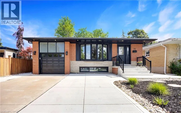 38 BIRGITTA Crescent Unit# 2, Etobicoke, Ontario M9C3W4