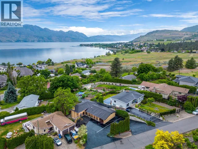3754 Carrall Road, West Kelowna, British Columbia V4t2C6