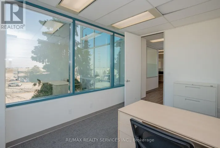 200 - B - 989 DERRY ROAD, Mississauga (Northeast), Ontario L5T2J8