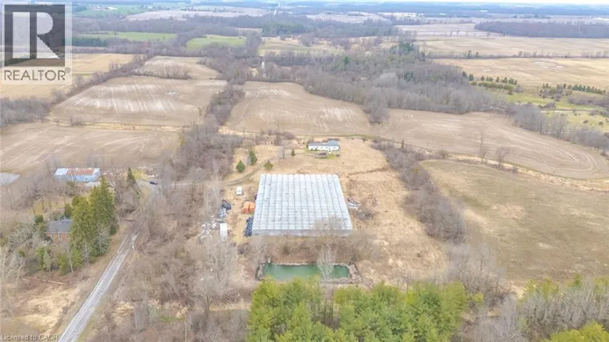 1252 EAST QUARTER LINE Road, Norfolk, Ontario N3Y4K4