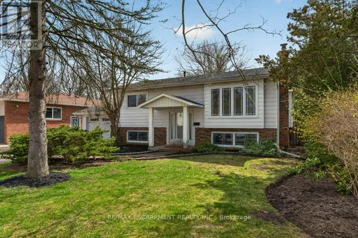 111 MILL STREET, West Lincoln (Smithville), Ontario L0R2A0