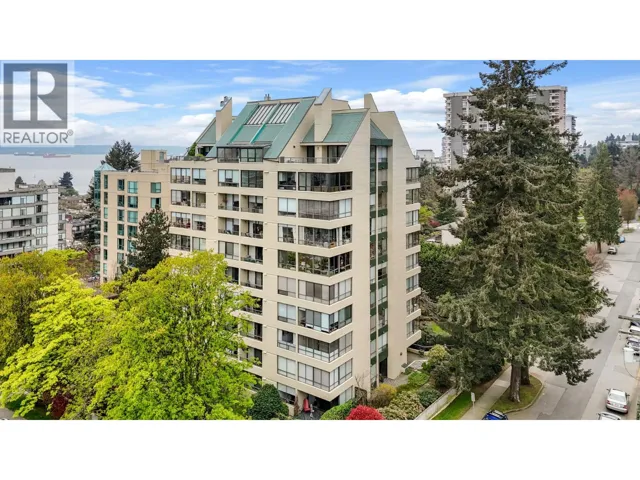 801 1412 ESQUIMALT AVENUE, West Vancouver, British Columbia V7T1K7