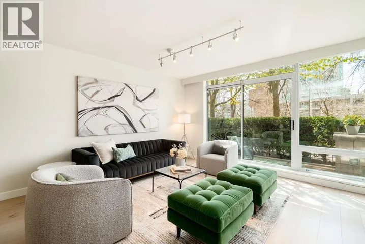 1471 HOWE STREET, Vancouver, British Columbia V6Z1C2