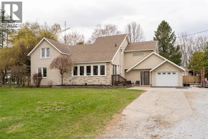 12979 LONGWOODS ROAD, Thamesville, Ontario N0P2K0
