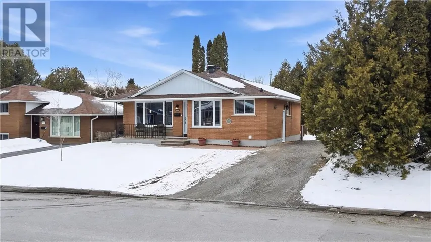1004 Buckingham Drive, Sudbury, Ontario P3A1G1