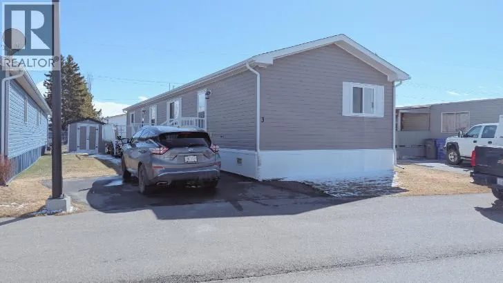 #3, 5853 4 Street W, Claresholm, Alberta T0L0T0