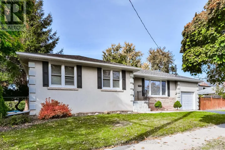 2063 HIXON STREET, Oakville (BR Bronte), Ontario L6L1S9