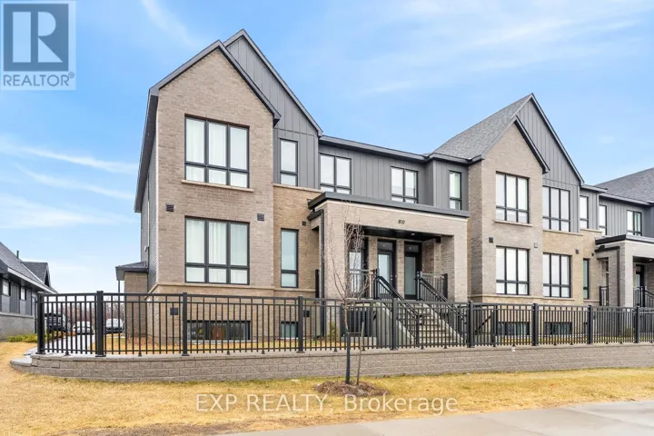 D - 810 ROGER GRIFFITHS AVENUE, Ottawa, Ontario K2S3A9
