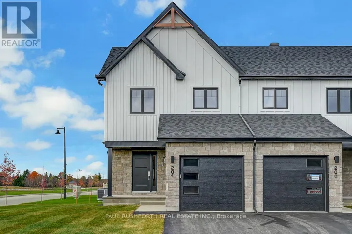 257 PEACOCK DRIVE, Russell, Ontario K4R0A1
