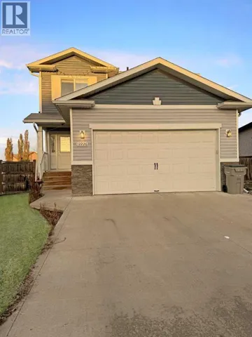 12226 103B Street, Grande Prairie, Alberta T8V2L6