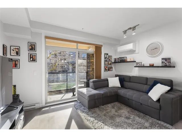 253 8258 207A STREET, Langley, British Columbia V2Y0M5