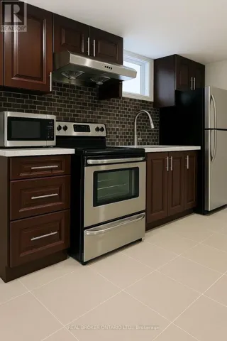 95 PORCHESTER DRIVE, Toronto (Woburn), Ontario M1J2R4