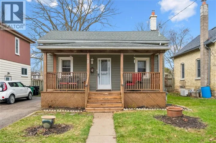 28 DAVIDSON Street, Cambridge, Ontario N1S2T9