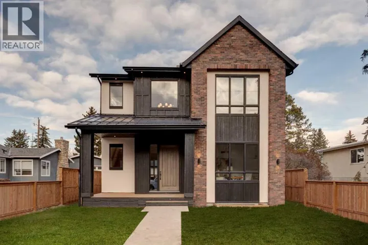 8812 33 Avenue NW, Calgary, Alberta T3B1M5