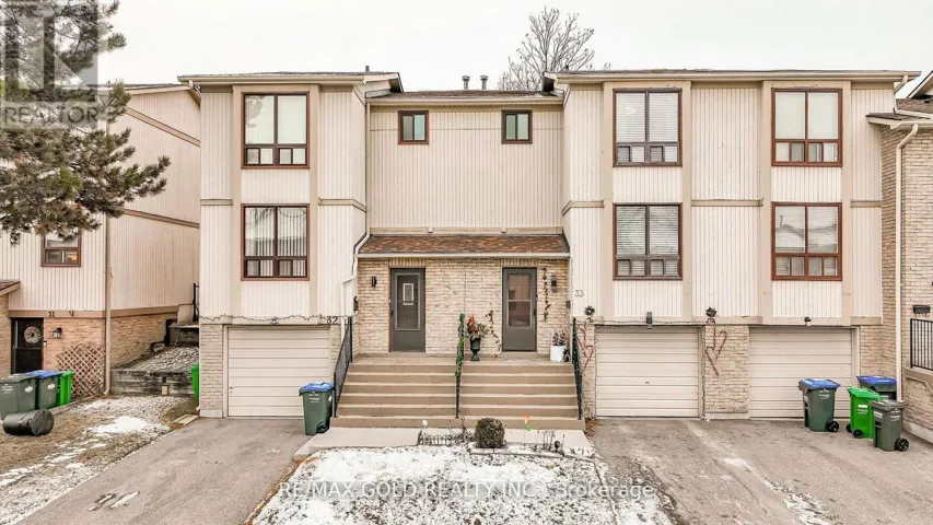 33 - 33 GUILDFORD CRESCENT, Brampton (Central Park), Ontario L6S3K2