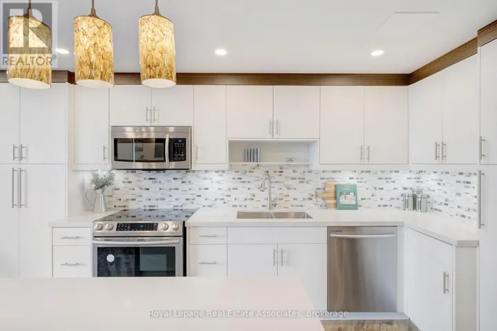 1406 - 335 MILL ROAD W, Toronto (Eringate-Centennial-West Deane), Ontario M9C1Y6