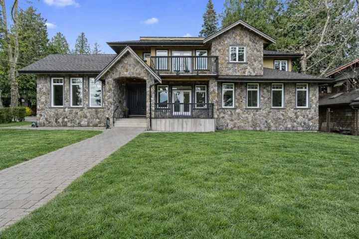 13101 14TH AVENUE, Surrey, British Columbia V4A1G6