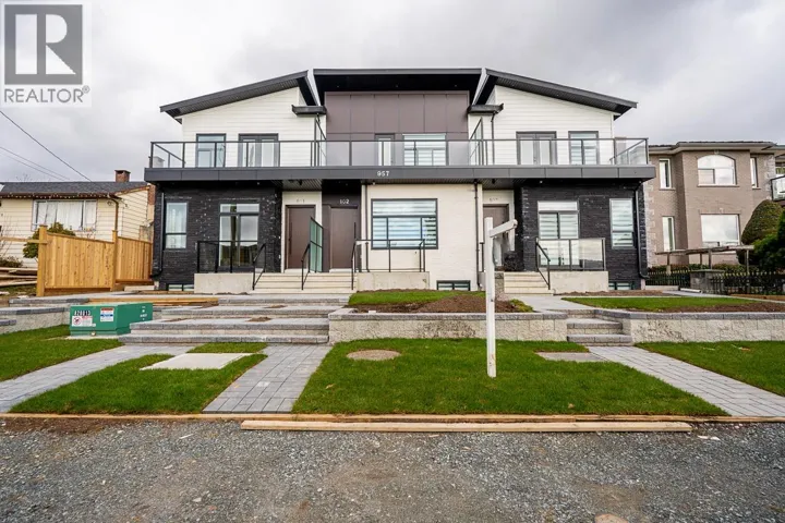 102 957 EDGAR AVENUE, Coquitlam, British Columbia V3K2K1