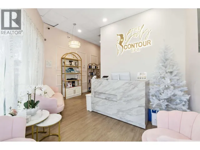 1092 KINGSWAY, Vancouver, British Columbia V5V3C6