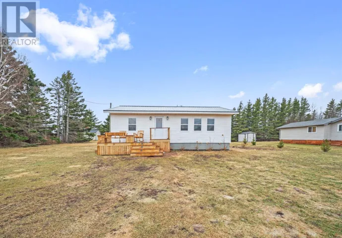 83 Bayview Drive, Stanley Bridge, Prince Edward Island C0B1M0