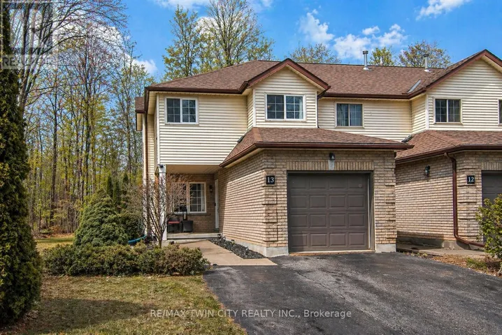 13 - 20 FORREST AVENUE W, Wilmot, Ontario N3A1Y2