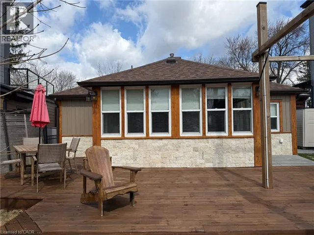 50 HOLLY Trail, Puslinch, Ontario N3C2V4