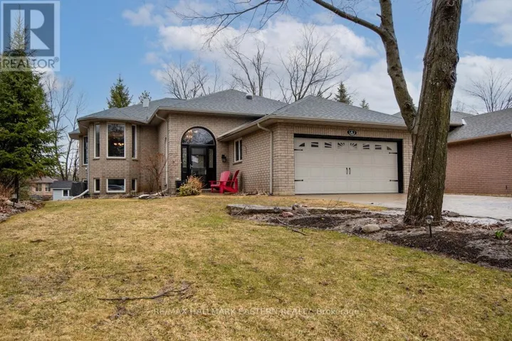 4 HUNTINGWOOD CRESCENT, Kawartha Lakes (Bobcaygeon), Ontario K0M1A0