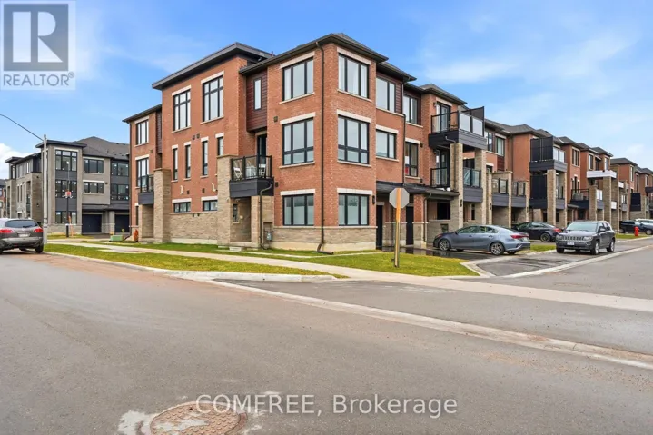 1 RED MAPLE LANE, Barrie (Innis-Shore), Ontario L9J0N4