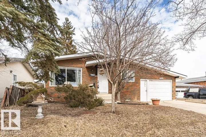 8 DUKE DR, Lamont, Alberta T0B2R0