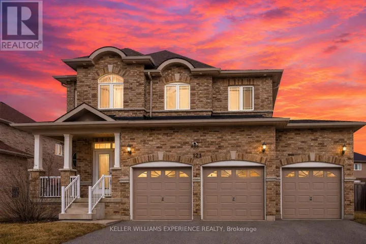 121 CENTRE STREET, Essa (Angus), Ontario L0M1B0