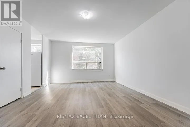 106 - 4 HILL HEIGHTS ROAD, Toronto (Stonegate-Queensway), Ontario M8Y1Z1