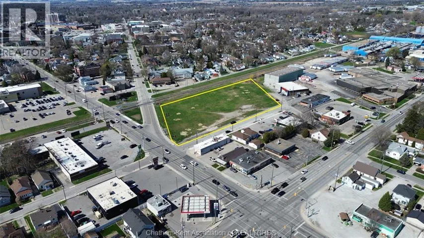 277 WILLIAM STREET South, Chatham, Ontario N7M4T3