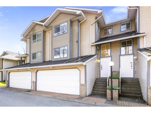103 10538 153 STREET, Surrey, British Columbia V3R0G6