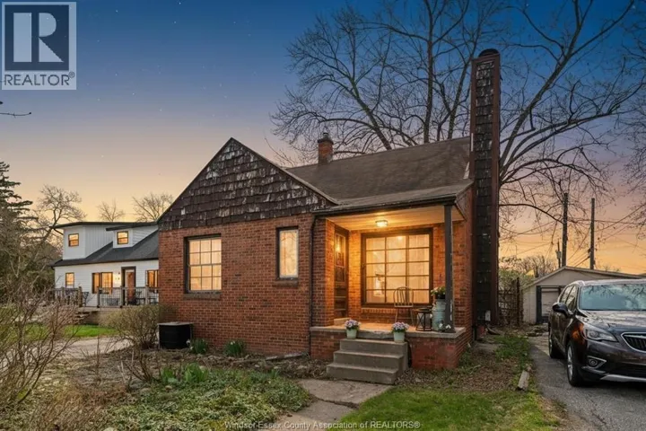 7661 ST. ROSE AVENUE, Windsor, Ontario N8S1Y8
