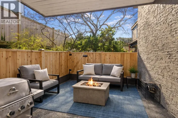 102 1689 E 4TH AVENUE, Vancouver, British Columbia V5N1J7