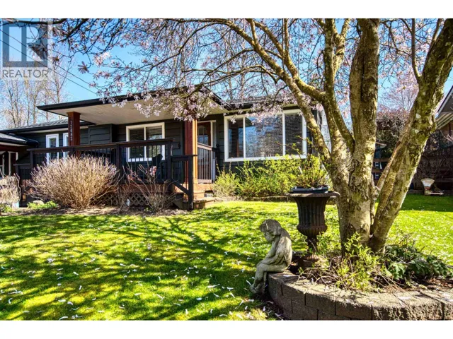 12082 261 STREET, Maple Ridge, British Columbia V2W2A6