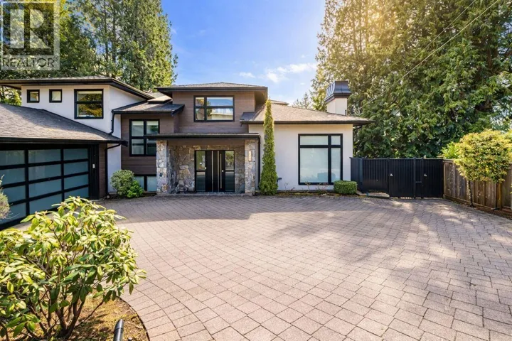 225 TAMARACK ROAD, North Vancouver, British Columbia V7N1S3