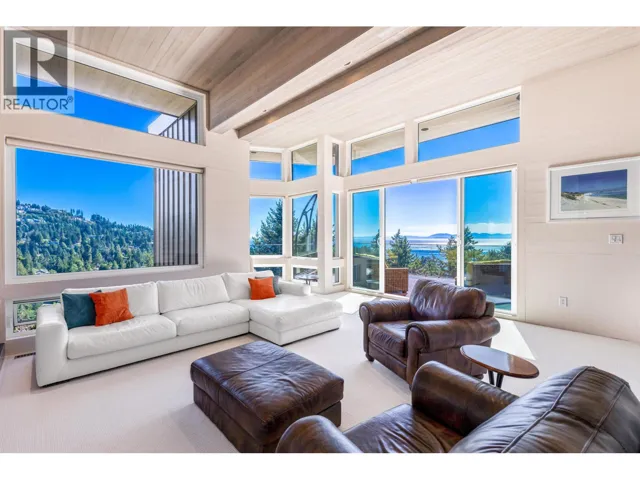 5840 FALCON ROAD, West Vancouver, British Columbia V7W1S3