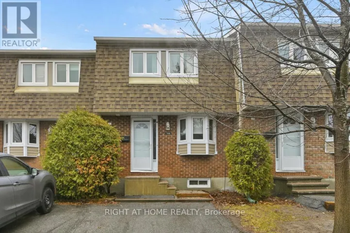 E - 1700 LAMOUREUX DRIVE, Ottawa, Ontario K1E2N2