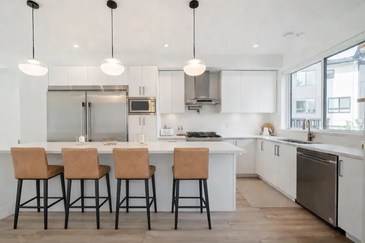 28 17538 100 AVENUE, Surrey, British Columbia V4N6X3