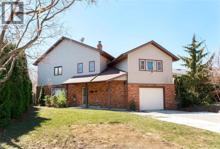 22 UNIVERSITY DRIVE, Chatham, Ontario N7L4V5