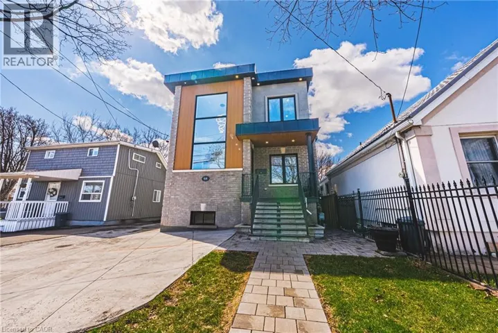68 VANSITMART Avenue, Hamilton, Ontario L8H3A5